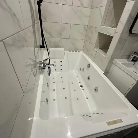 Jaccuzzi A 2 Min Davignon Lejlighed Les Angles (Gard)